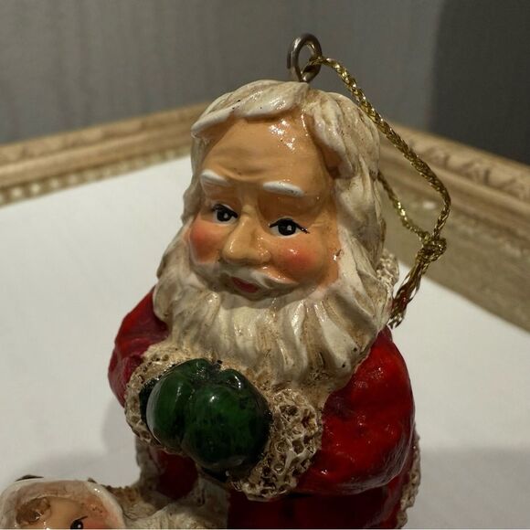 Vintage Kneeling Praying Santa with Baby Jesus Christmas Ornament - Picture 7 of 15